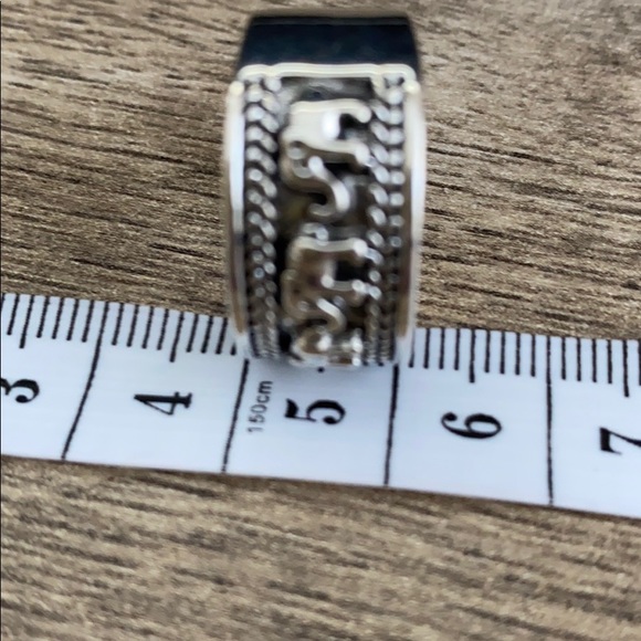ANTIQUE ELEPHANT 🐘 RING - Picture 2 of 6